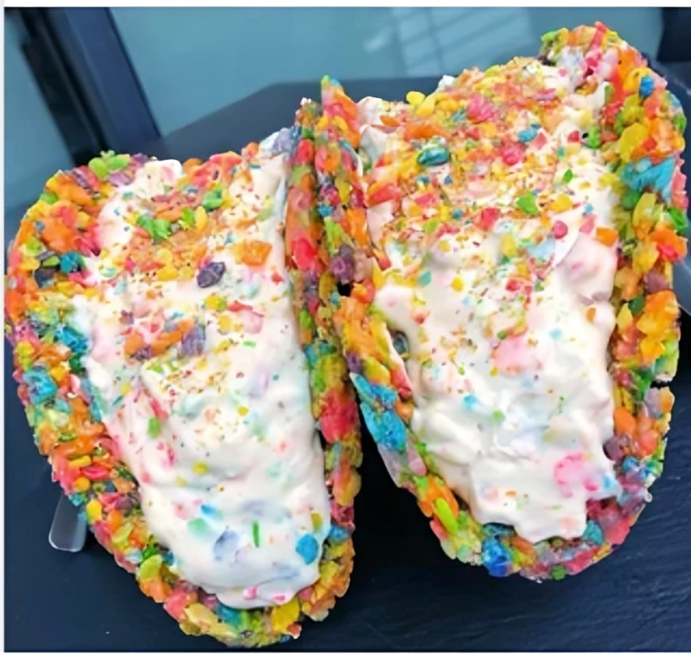 Easy Fruity Pebbles Cheesecake Tacos Recipe1